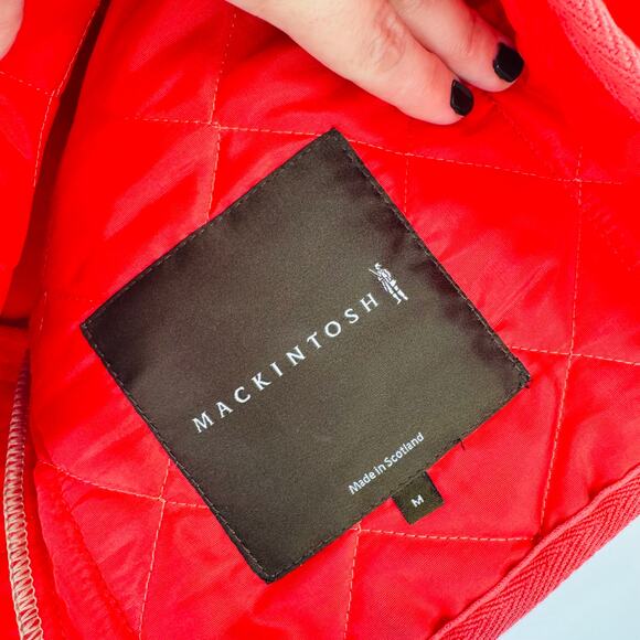 Mackintosh Scotland Red Quilted Jacket Size M Button Front Classic Holiday Coat - Picture 4 of 8